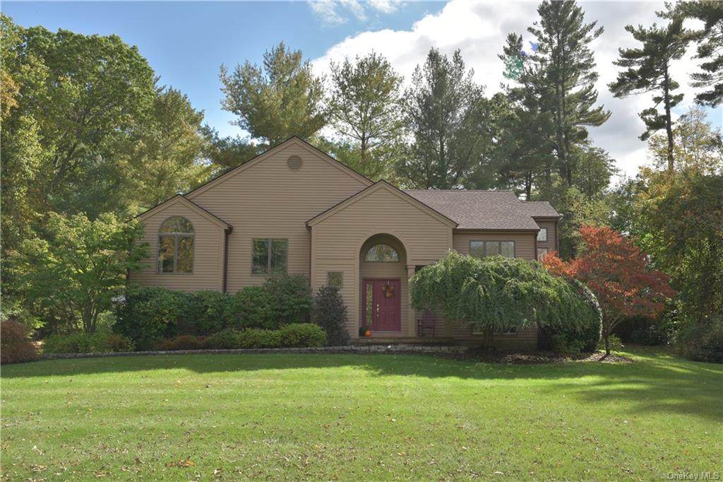 55 Hoyt Street - Photo 1