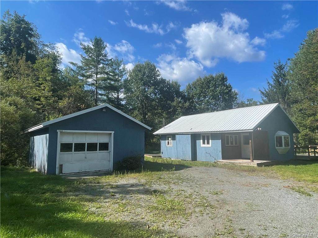107 Grandview Drive - Photo 1
