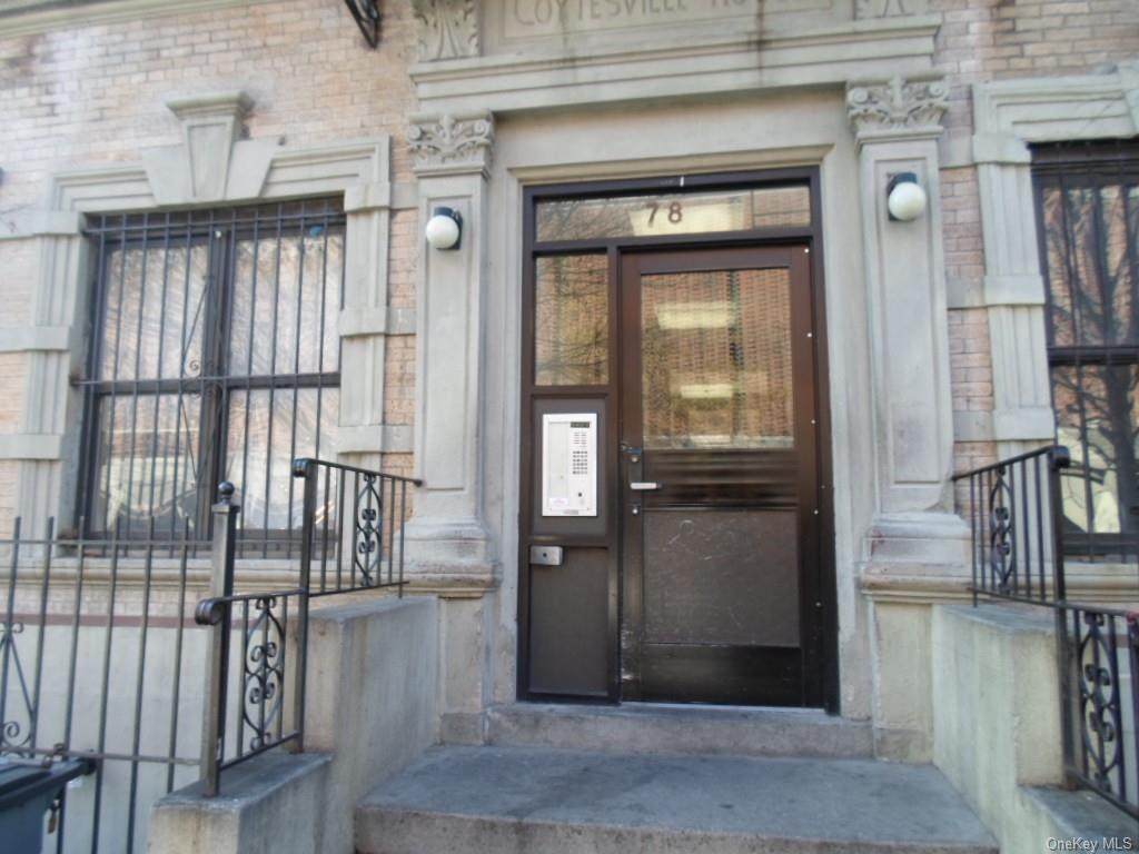 78 127th Street - Photo 1
