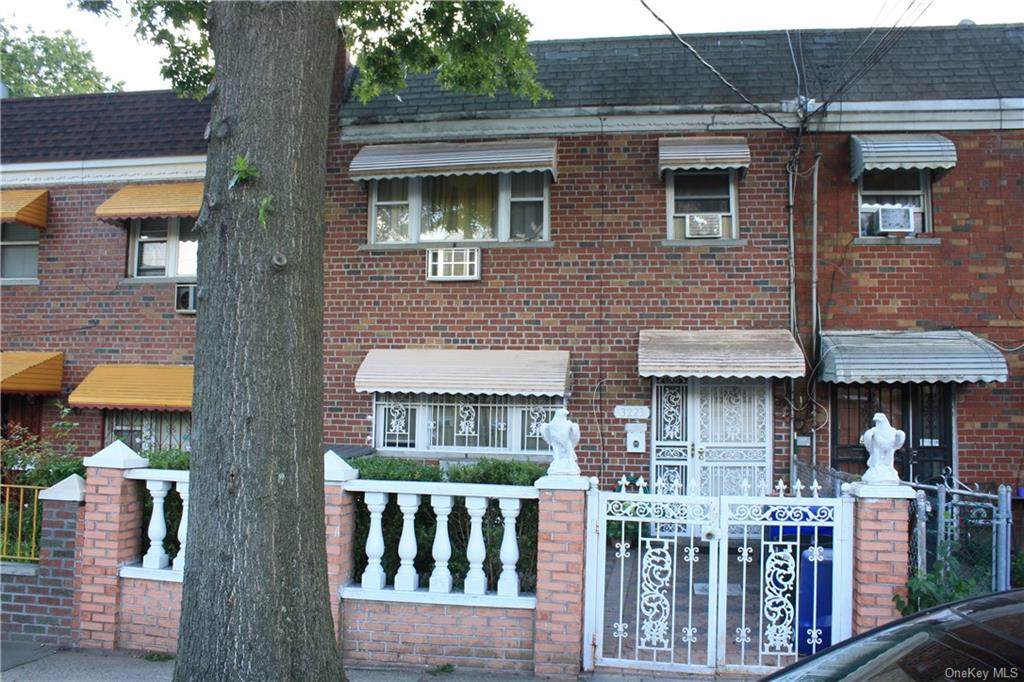 3223 Grace Avenue - Photo 1