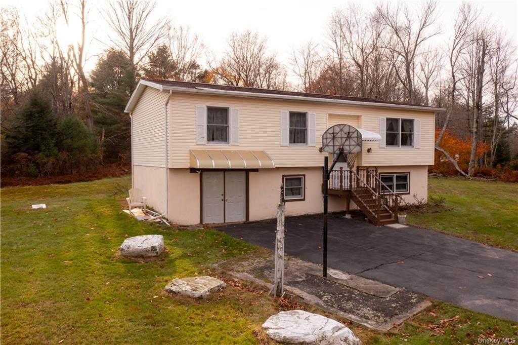39 Dingle Daisy Road - Photo 1