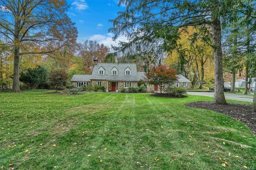 12 Bayard Lane - Photo 1