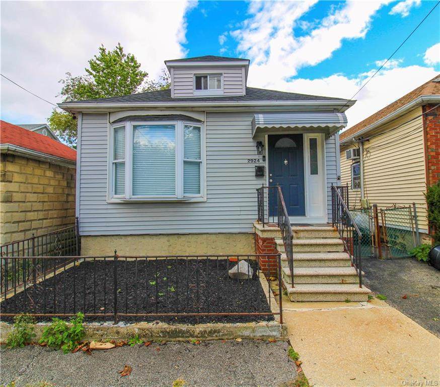 2924 Barkley Avenue - Photo 1