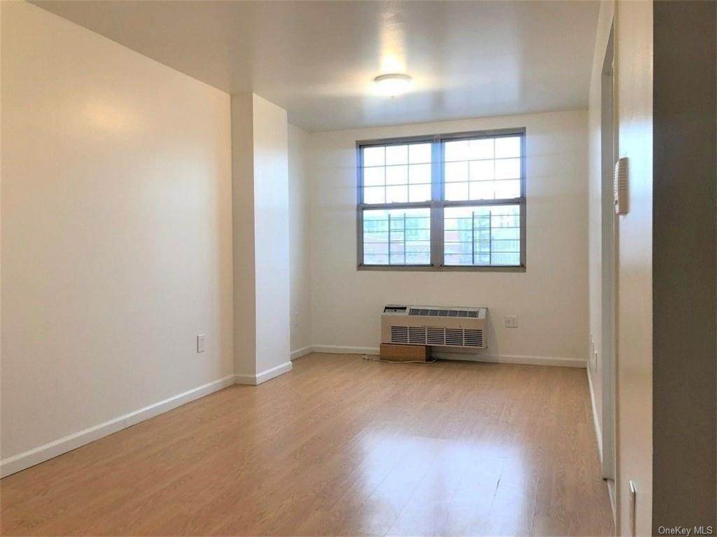 1765 Townsend Avenue - Photo 1