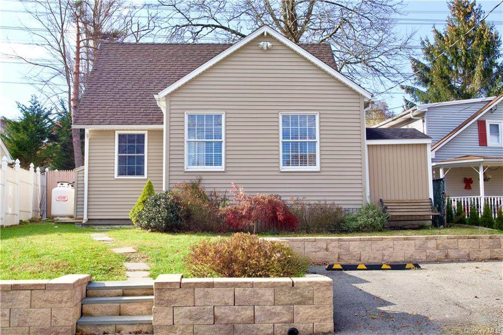 258 Topland Road - Photo 1