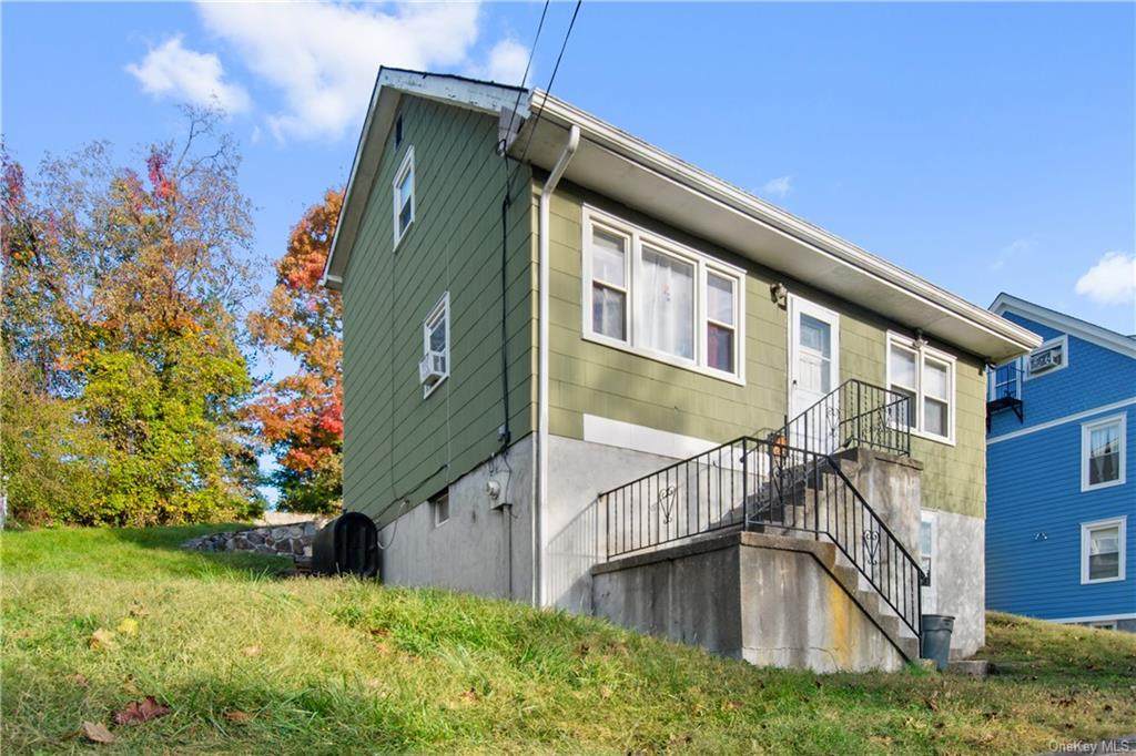 81 Broadway - Photo 1