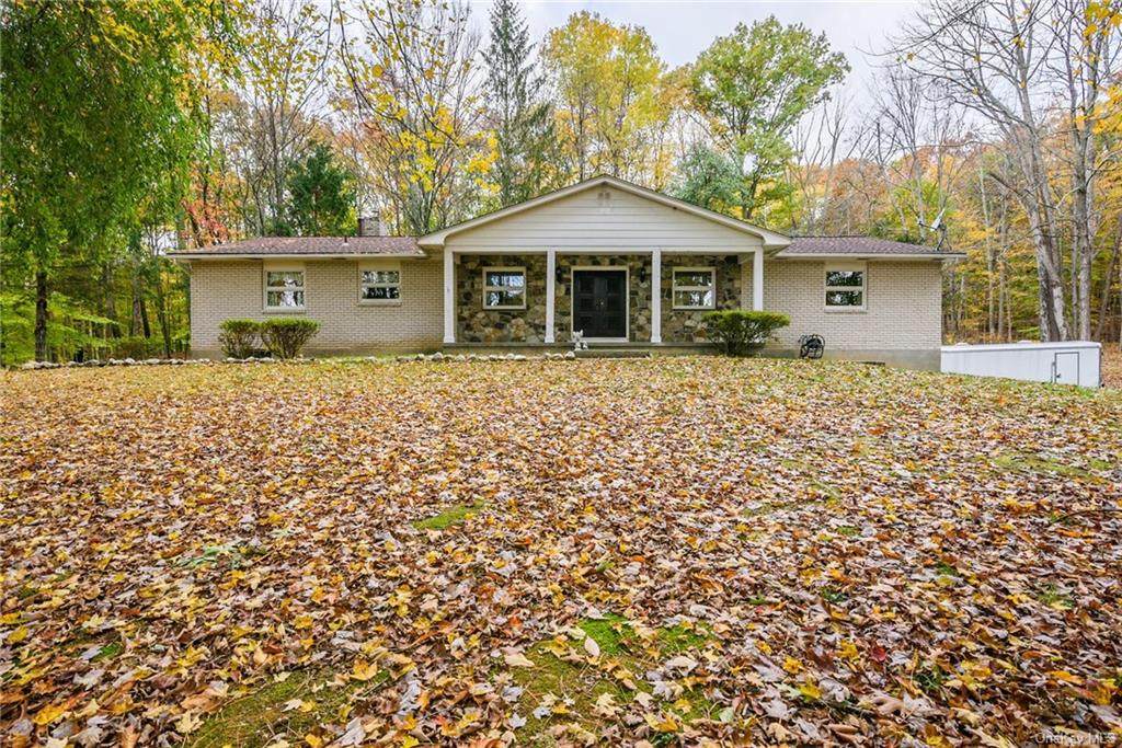 54 Laurel Park Road - Photo 1