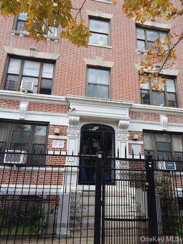 815 Fox Street - Photo 1