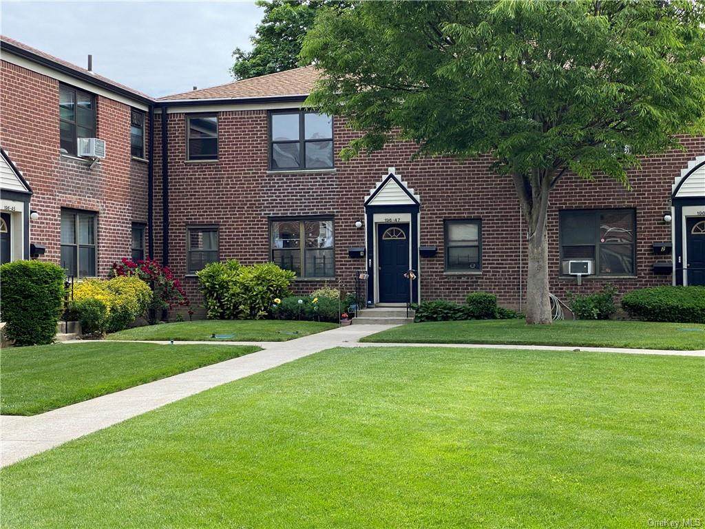 196-47 69 Avenue - Photo 1