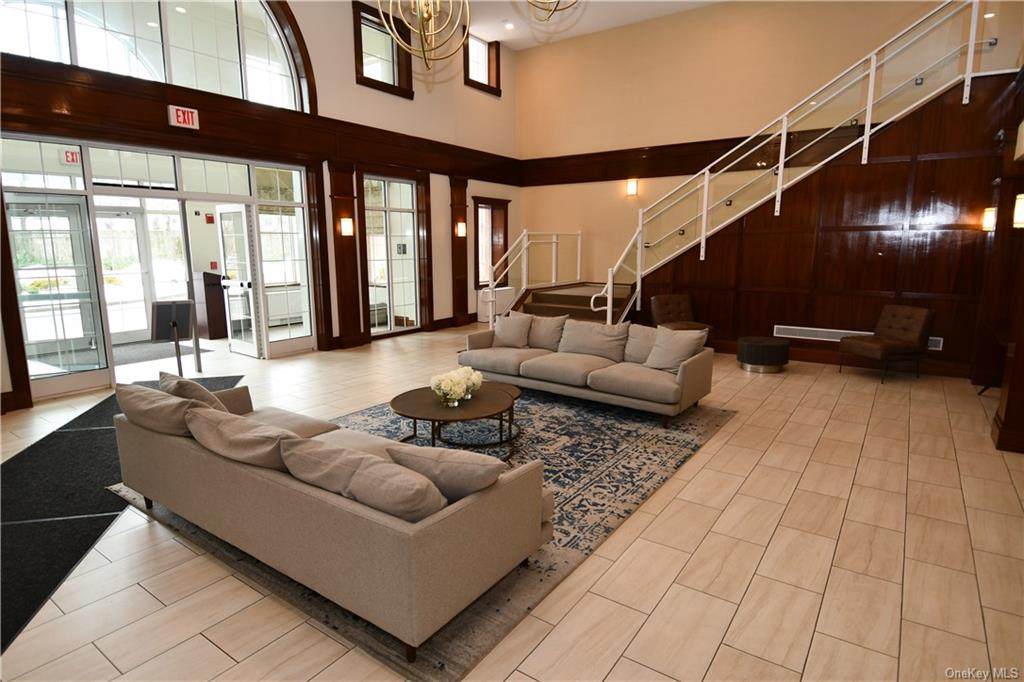 10 Byron Place - Photo 1