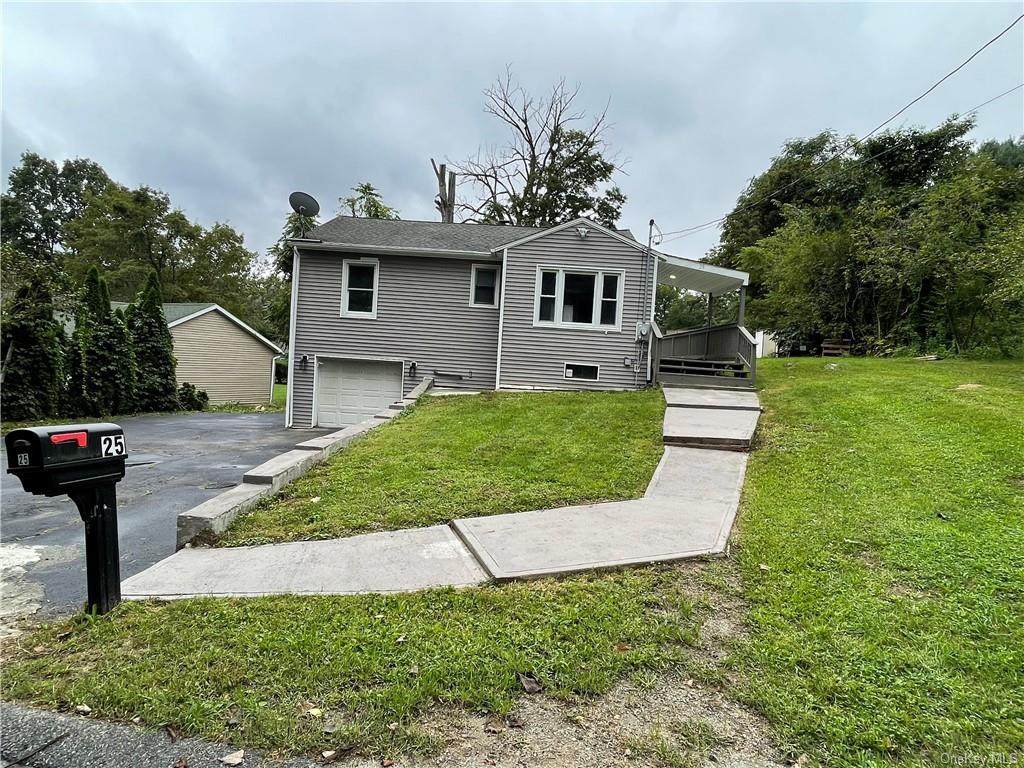 25 Holt Road - Photo 1