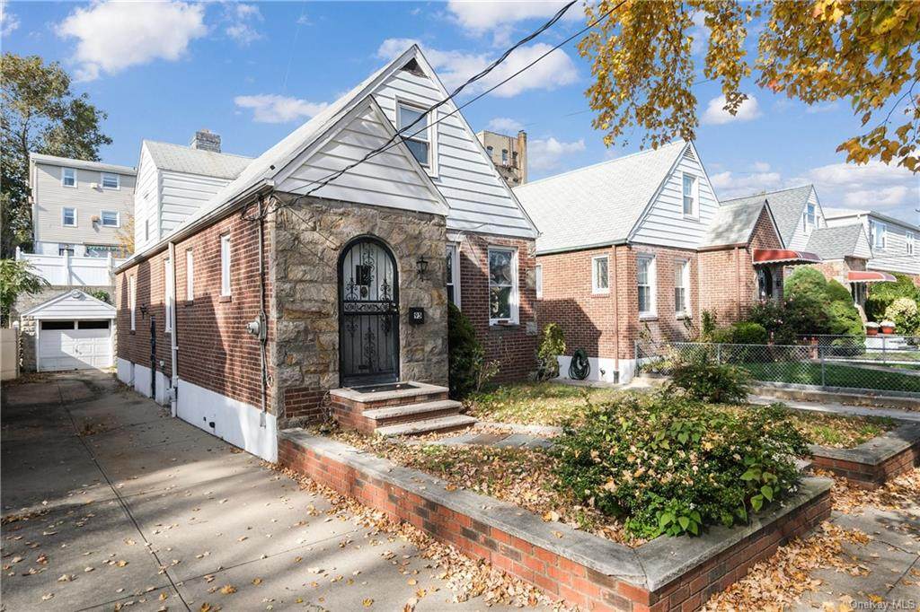 95 Woodlawn Avenue - Photo 1