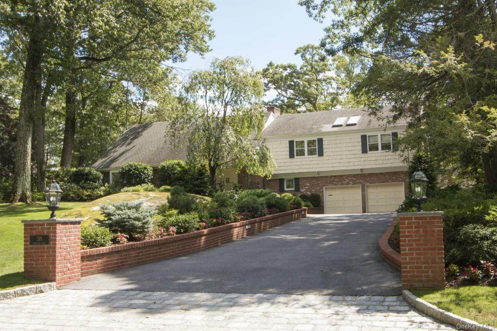 318 Sterling Road - Photo 1