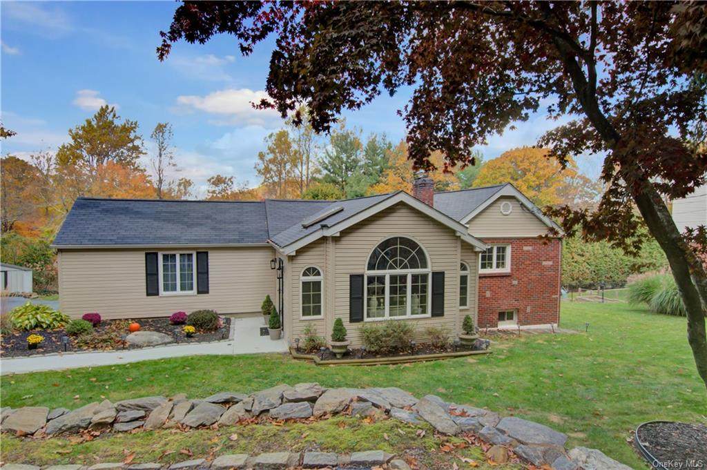 301 Barrett Hill Road - Photo 1