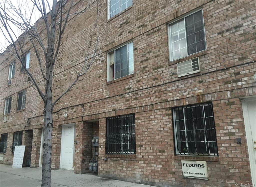 1628 Nelson Avenue - Photo 1