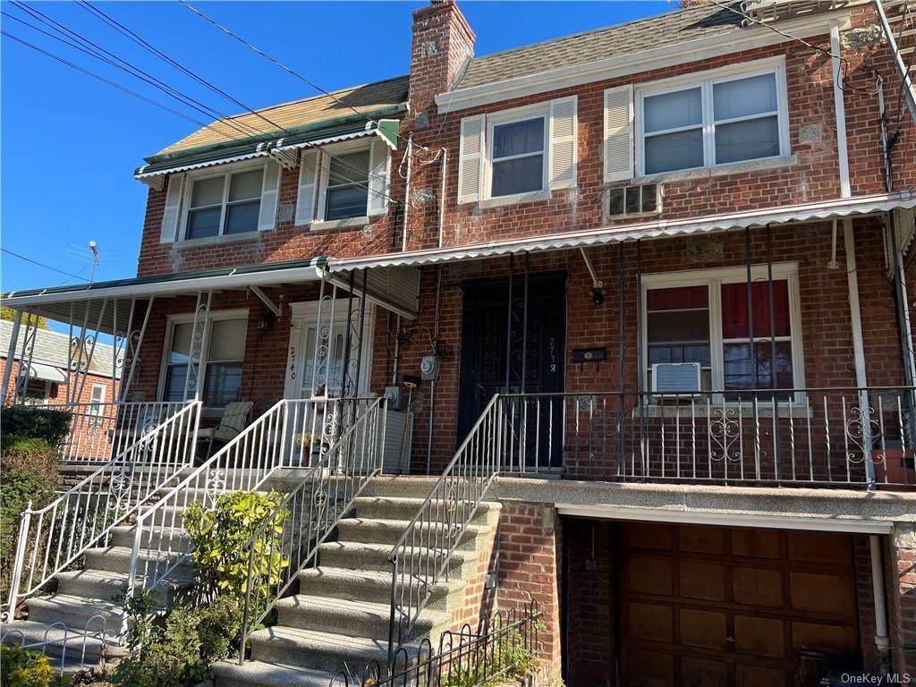 2738 Seymour Avenue - Photo 1