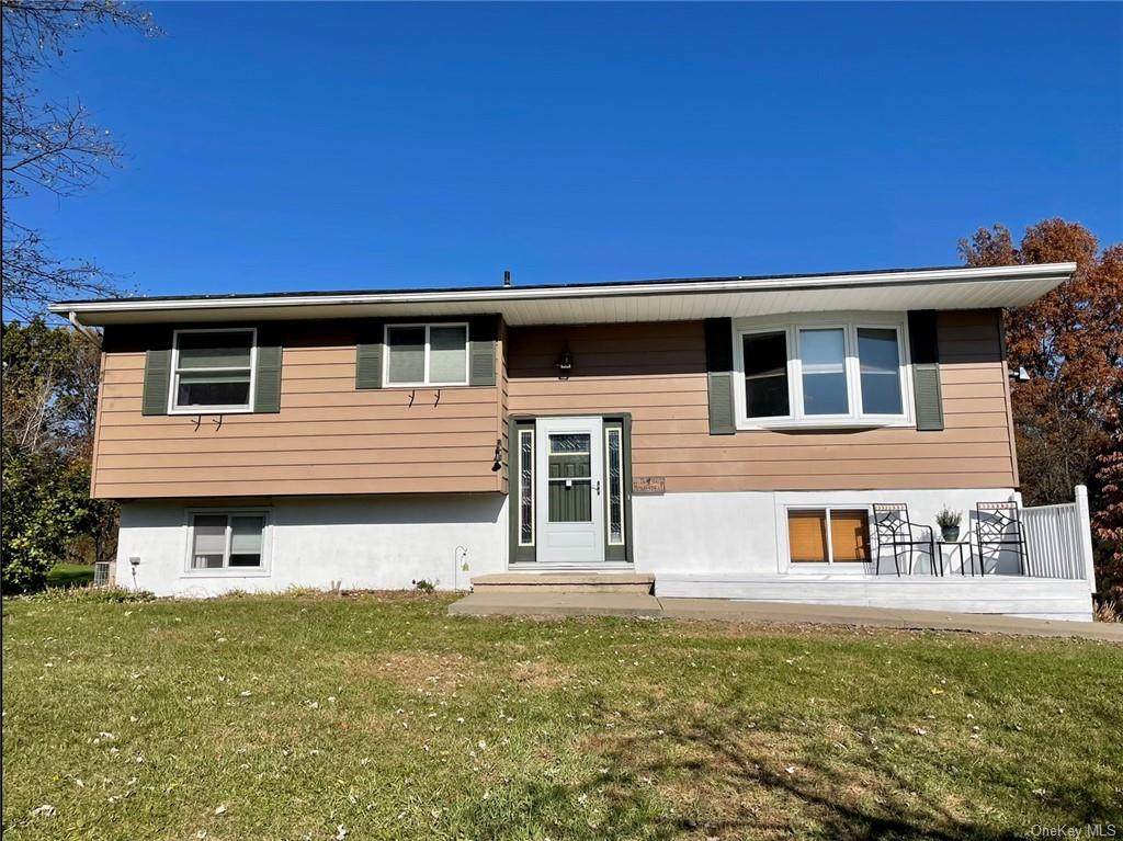 12 Elizabeth Drive - Photo 1
