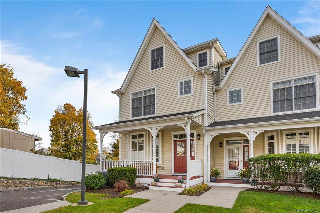 19 Olivia Street - Photo 1