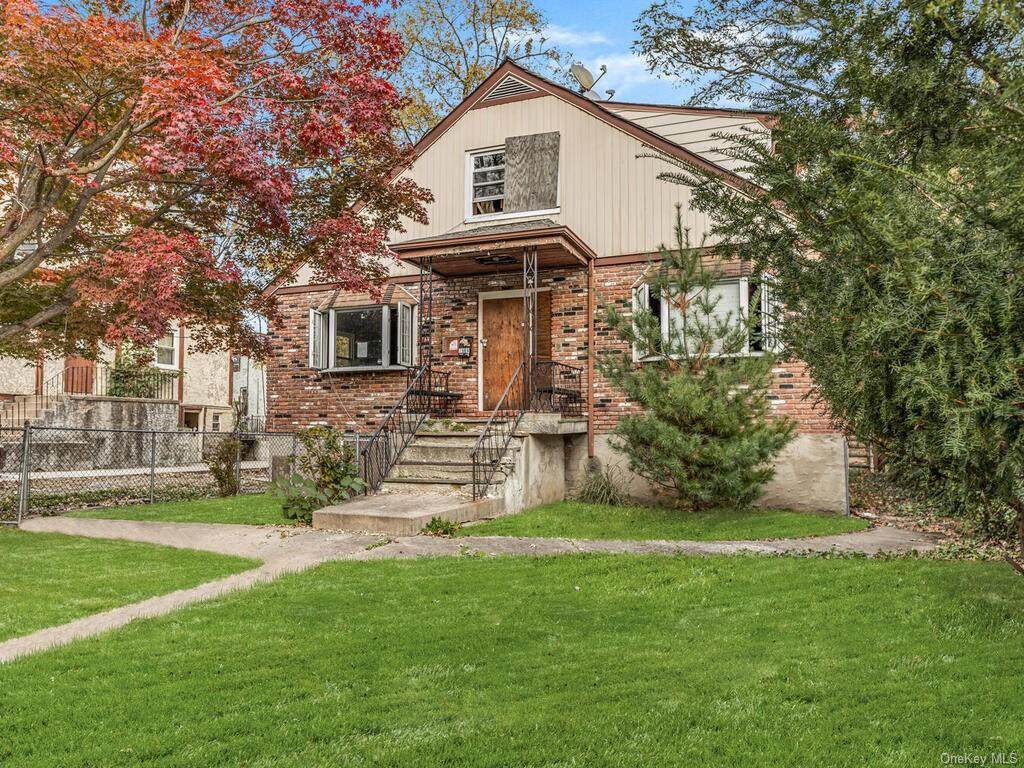 1566 Nepperhan Avenue - Photo 1
