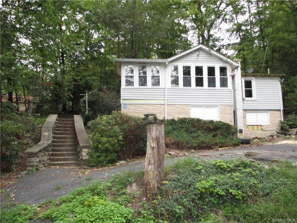 44 Maple Trail - Photo 1