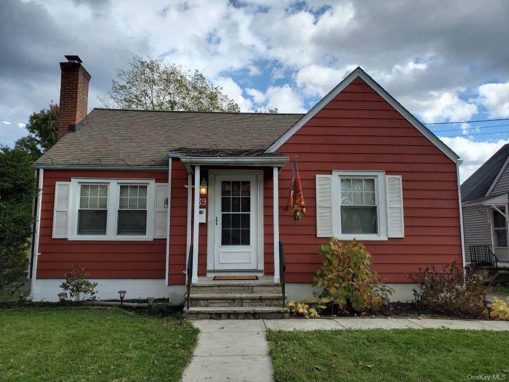 39 Meyer Avenue - Photo 1