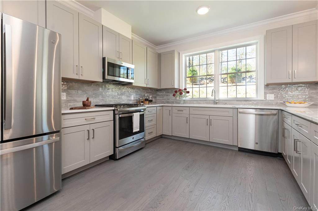 14 Muscoot River Road - Photo 1