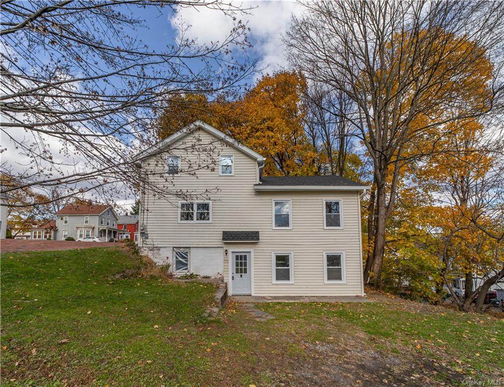5 Montgomery Street - Photo 1