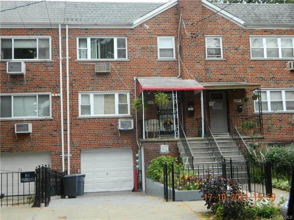 4734 Bronx Boulevard - Photo 1