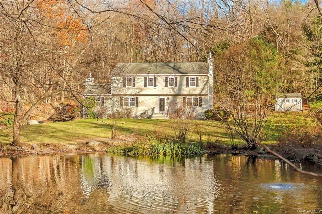33 Rolling Meadow Lane - Photo 1