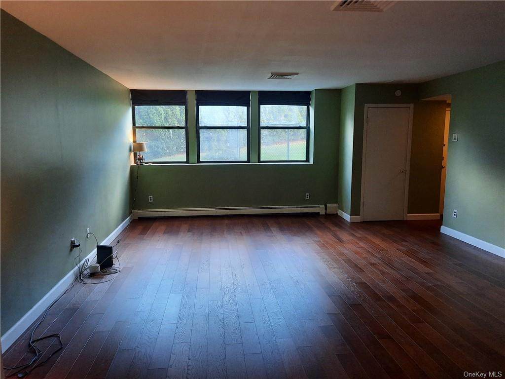 60 Kensico Road - Photo 1