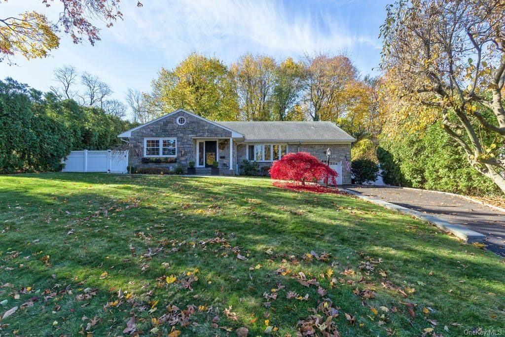 27 Hathaway Road - Photo 1