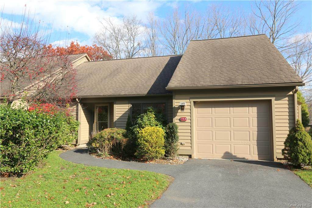731 Heritage Hills - Photo 1