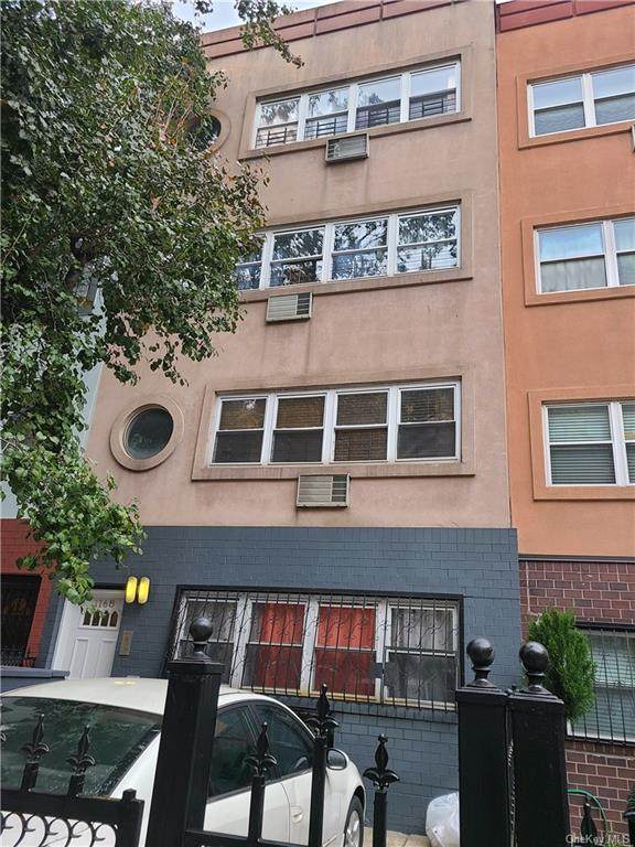 1168 Sherman Avenue - Photo 1