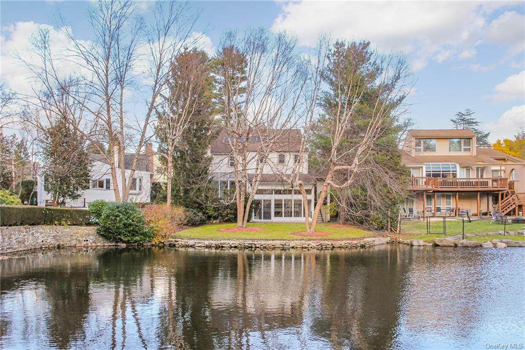 5 Aka 3 Brentwood Avenue - Photo 1