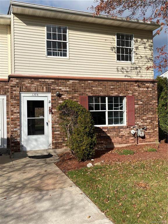 276 Temple Hill Road - Photo 1
