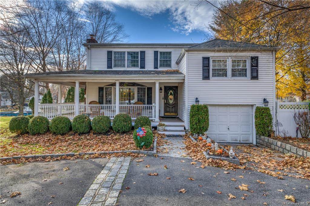 2945 Meadowcrest Drive - Photo 1