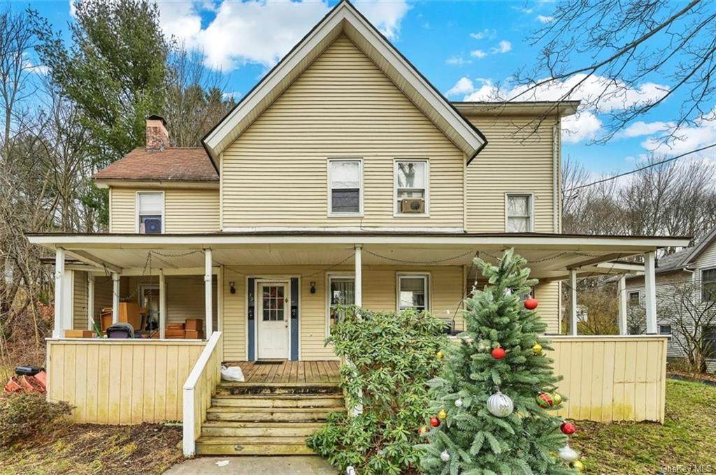 395 Main Street - Photo 1