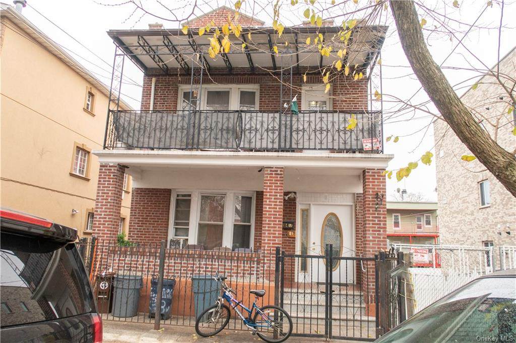 1847 Barnes Avenue - Photo 1