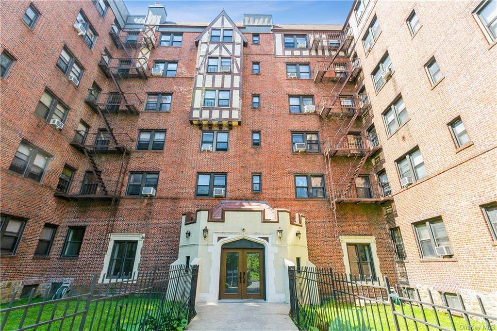590 3rd Street - Photo 1