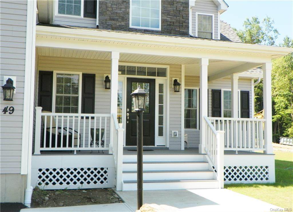 35 Strawberry Hill Road - Photo 1