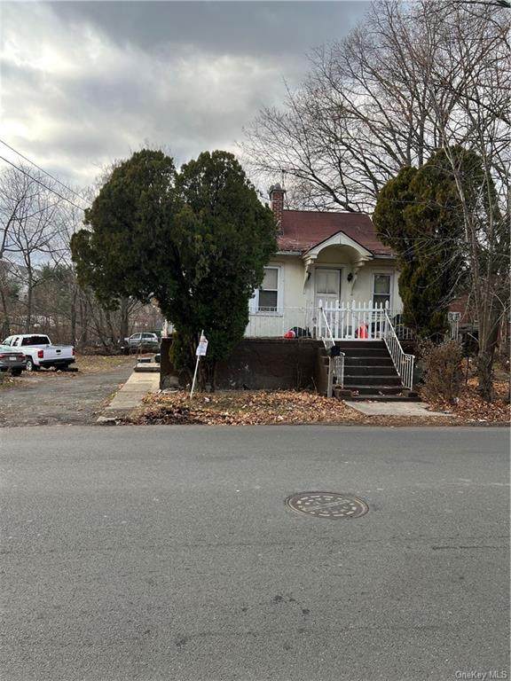 7 Memorial Drive - Photo 1