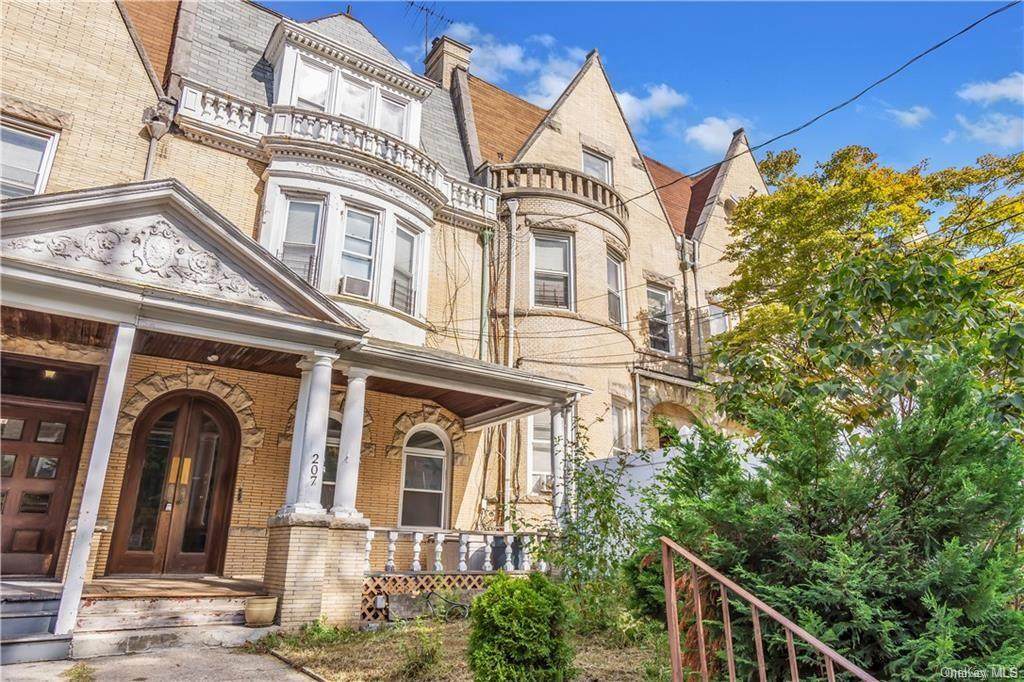 207 Prospect Avenue - Photo 1