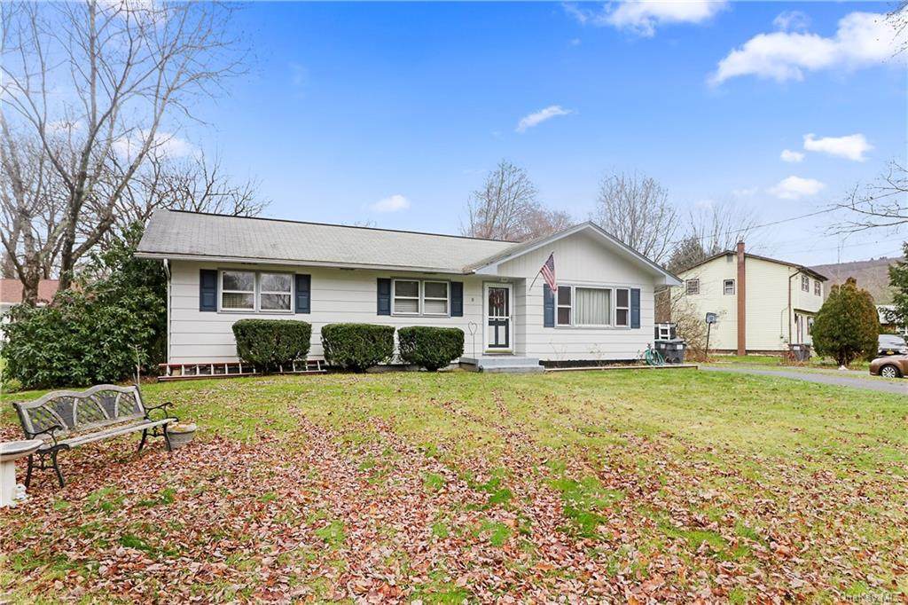 8 Apple Lane - Photo 1