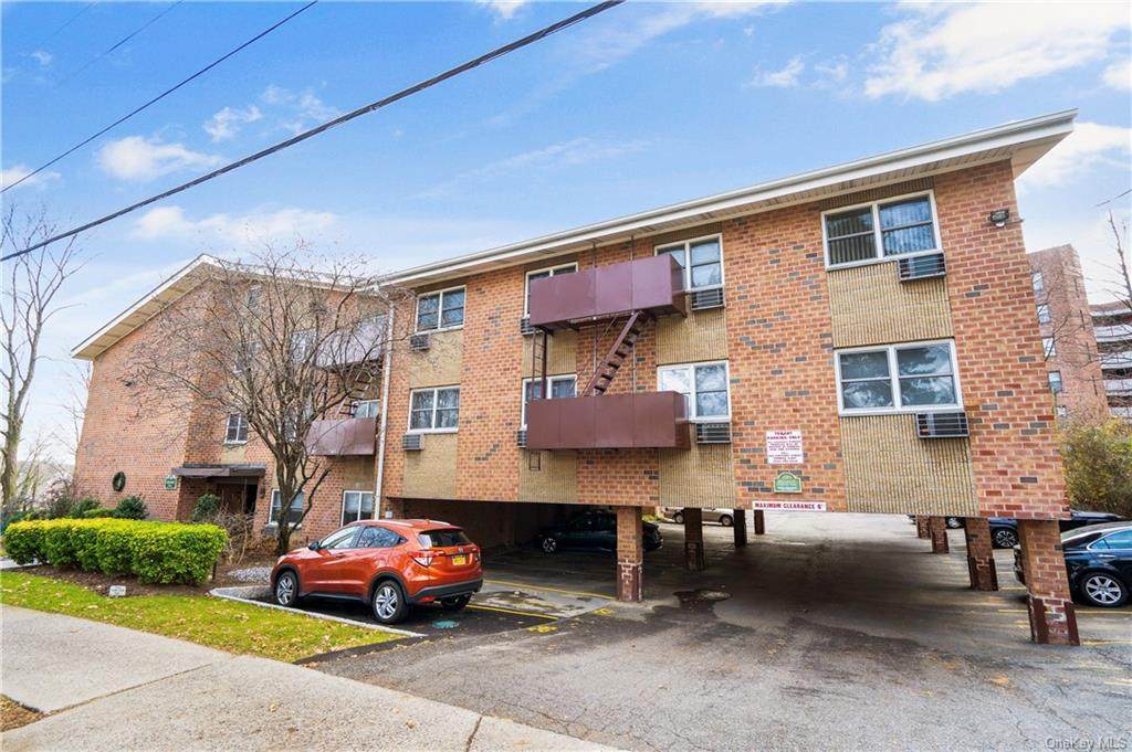 220 Chestnut - Photo 1