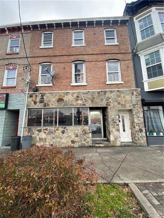 370 Broadway - Photo 1