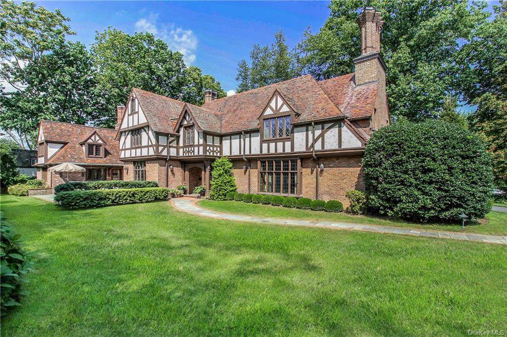 33 Tompkins Road - Photo 1