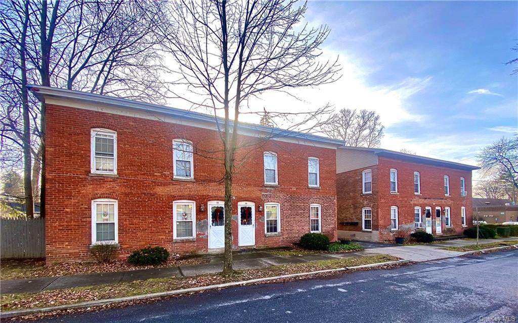 10-16 Holmes Street - Photo 1