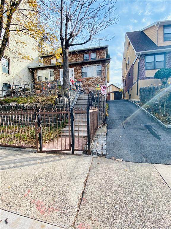 1896 Dr Martin L King Jr Boulevard - Photo 1