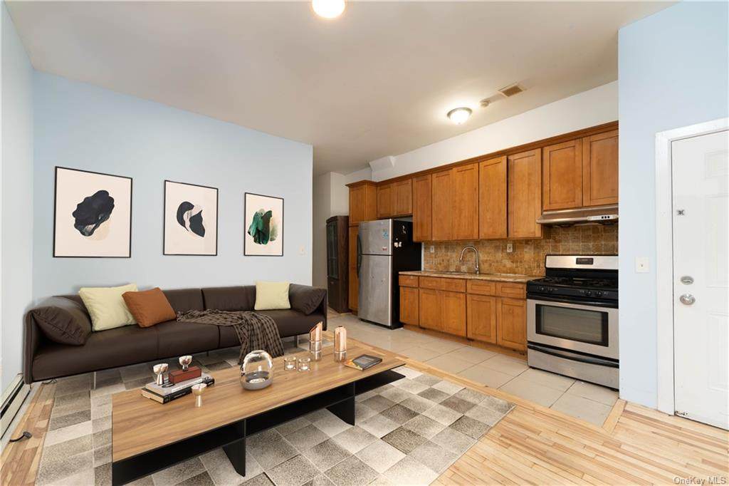 1035 Trinity Avenue - Photo 1