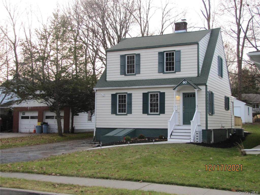 60 Parkwood Boulevard - Photo 1